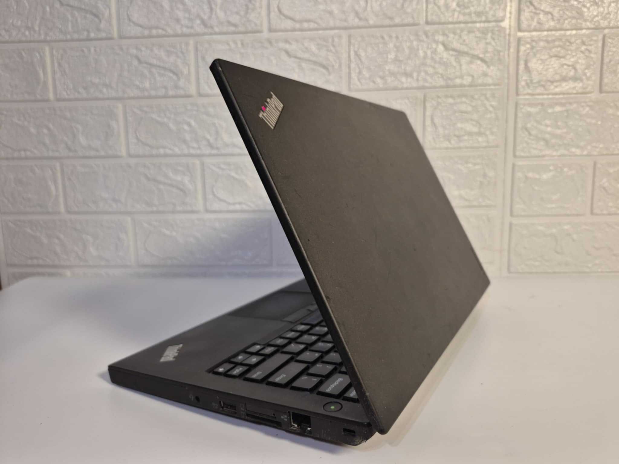Lenovo ThinkPad X260 Intel i5-6th/8gbDDR/128SSD/IntelHD/Bateria4H