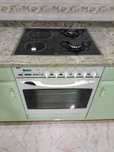Forno e placa Teka.