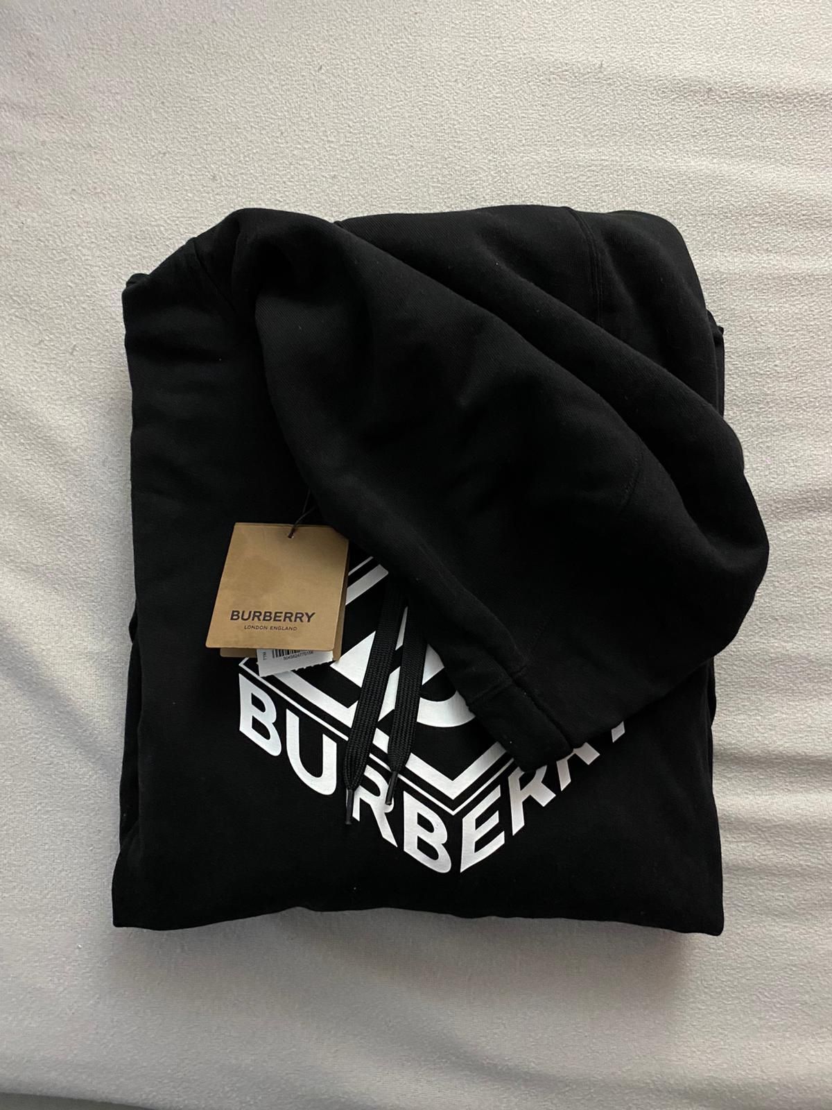 Sweat Burberry NOVA!