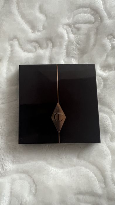 Charllote Tilbury cienie