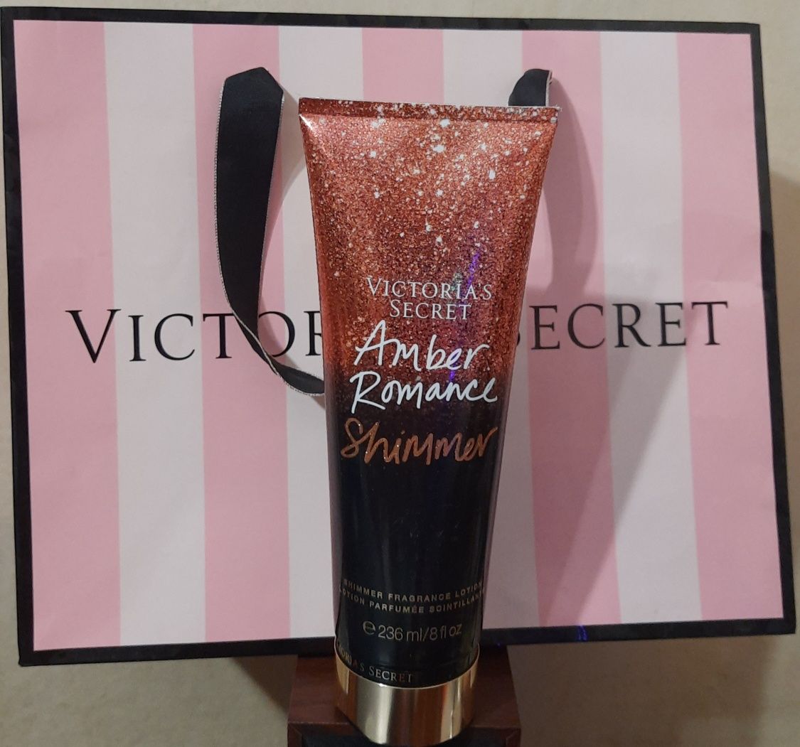 Лосьон с блёстками Victoria's Secret Amber Romance