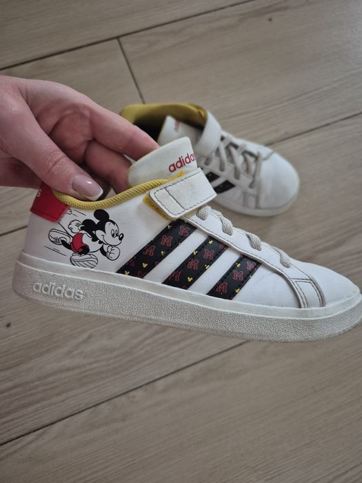 Buty skórzane Adidas Disney Mickey r. 31,5
