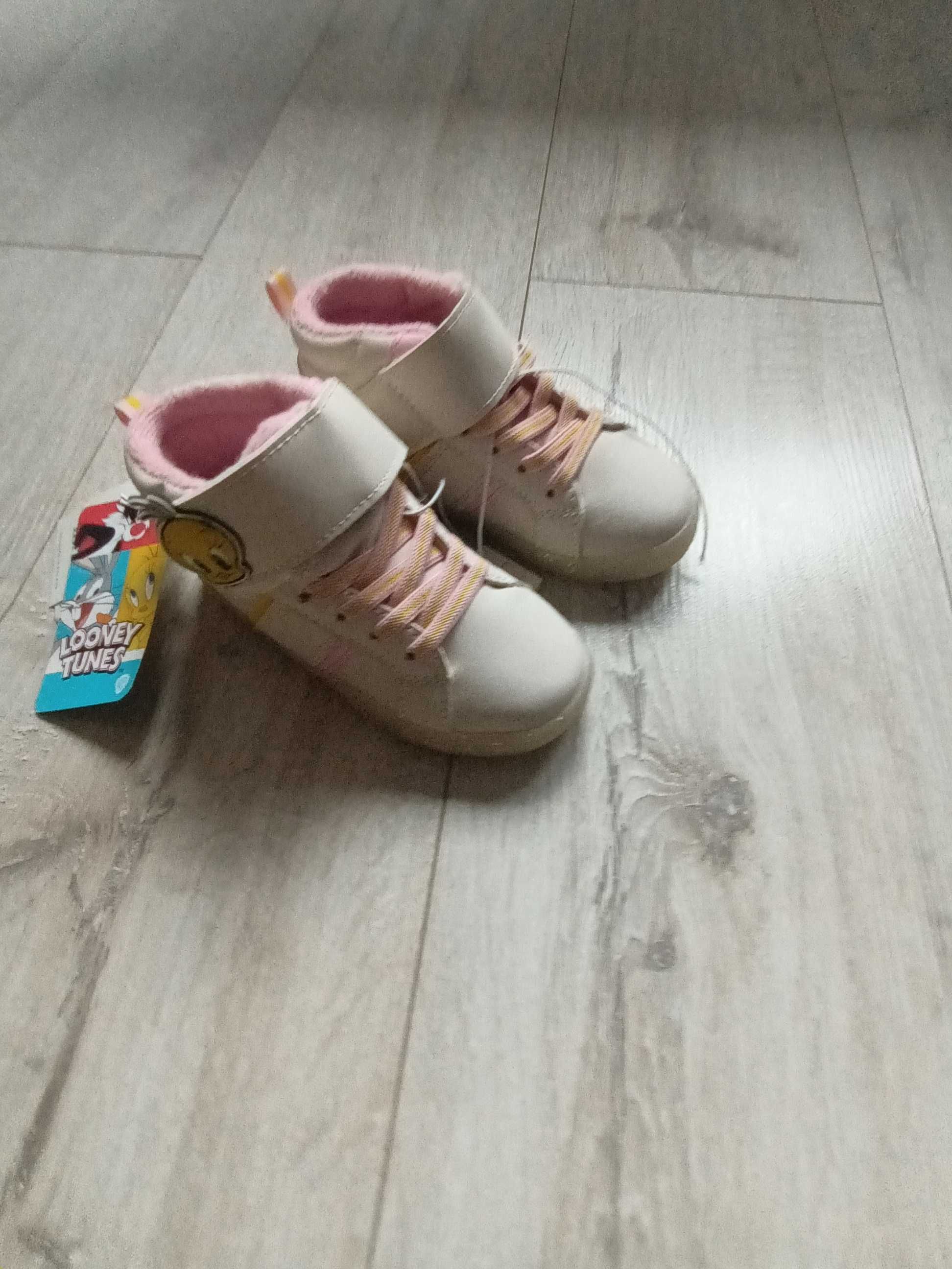 NOWE sneakersy/półbuty Tweety Reserved, r. 24/25