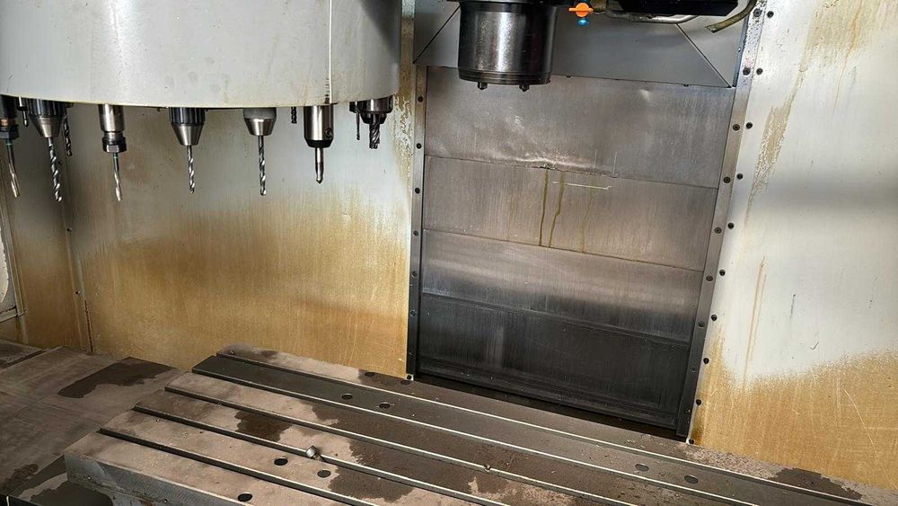 CENTRO DE MAQUINAÇÃO HAAS VF4