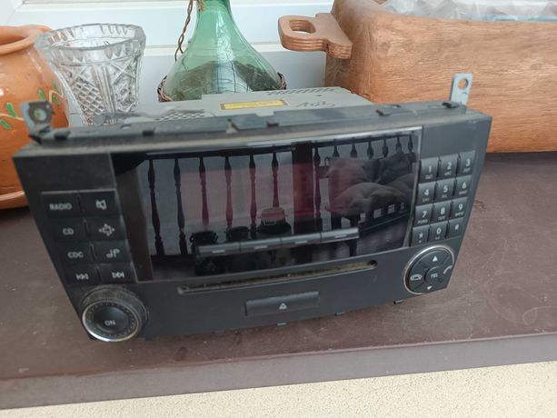 Radio Mercedes MF2530