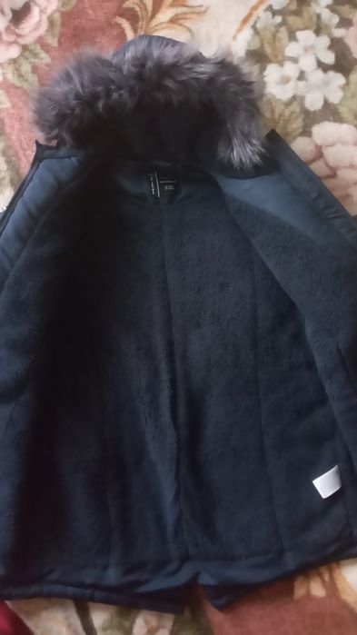 Зимова куртка на хлопця на 10-12 років. Фірма Defacto.