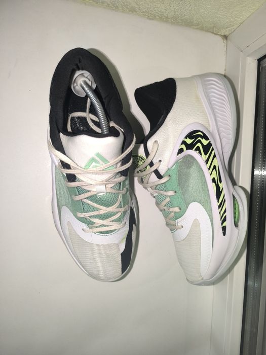 баскетбольні капці nike freak 4