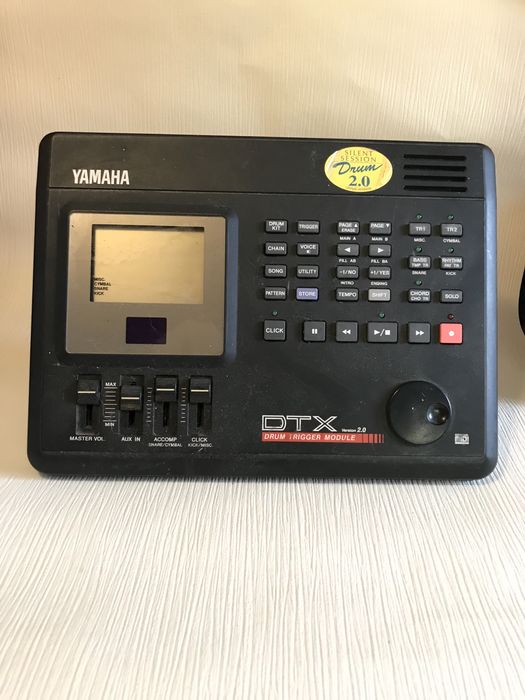 moduł perkusji elektronicznej Yamaha DTXplorer v2