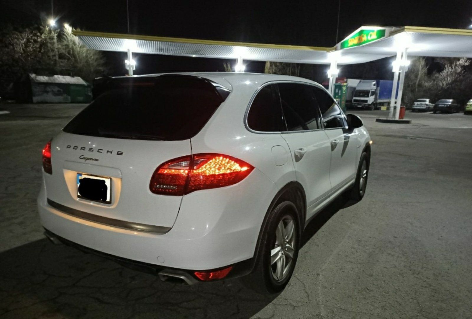 Продам Porshe Cayenne 3л ,Дизель 2013 г