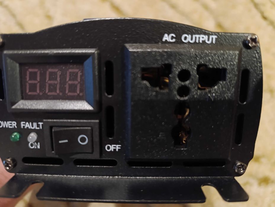 Інвертор, 12 В 220 В  1000 Вт Чистий синус.