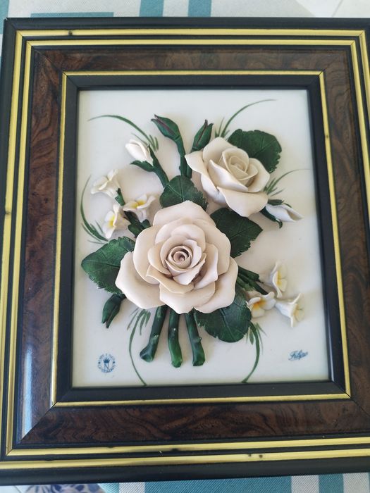 Quadro em porcelana
