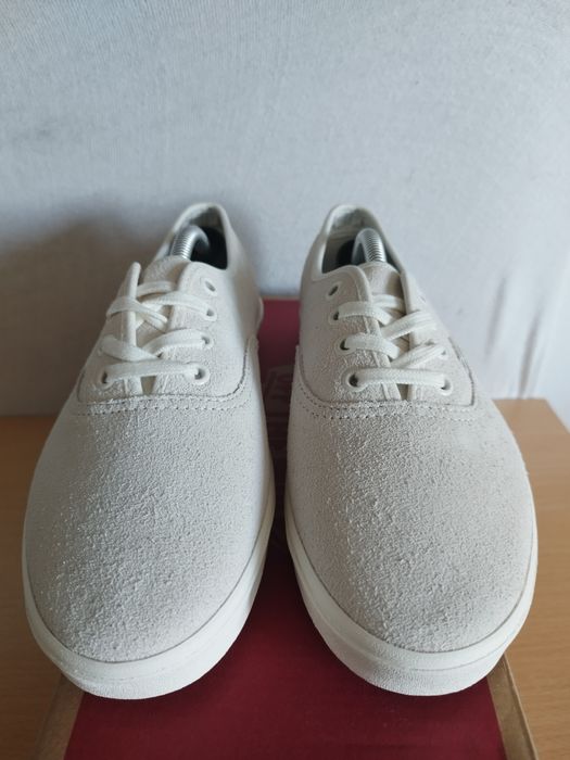 Vans Authentic Lowpro tamanho 37 novos nunca usados.
