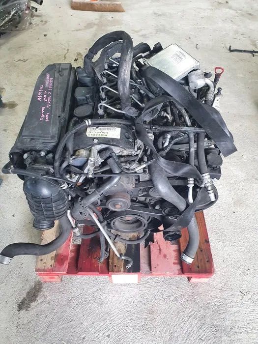 Motor mercedes w204 200cdi/220cdi