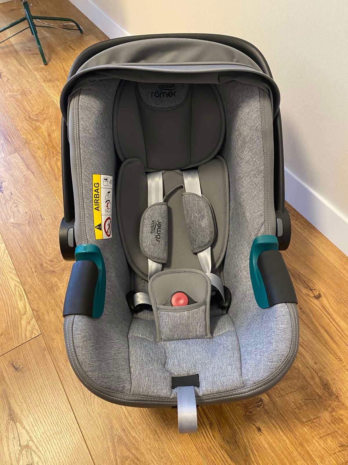 Автокрісло Britax Römer BABY-SAFE3 i-SIZE