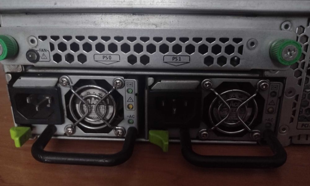 Serwer SunFire X4200