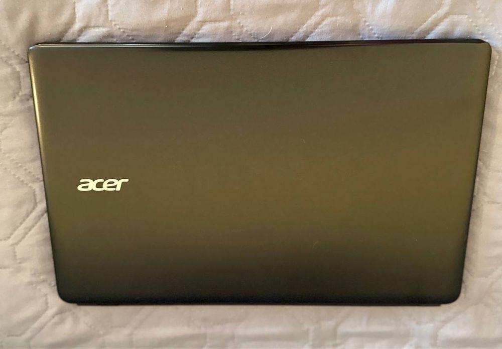 Ноутбук ASER  E1-572G-34014G