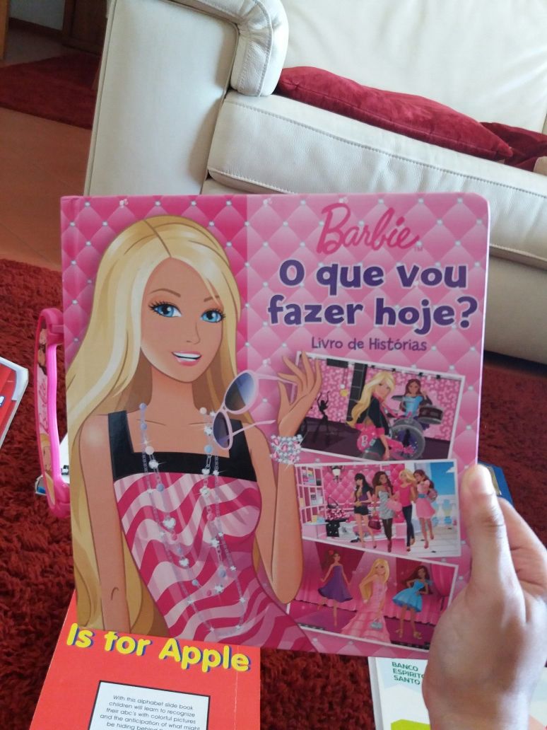Livros variados para crianças