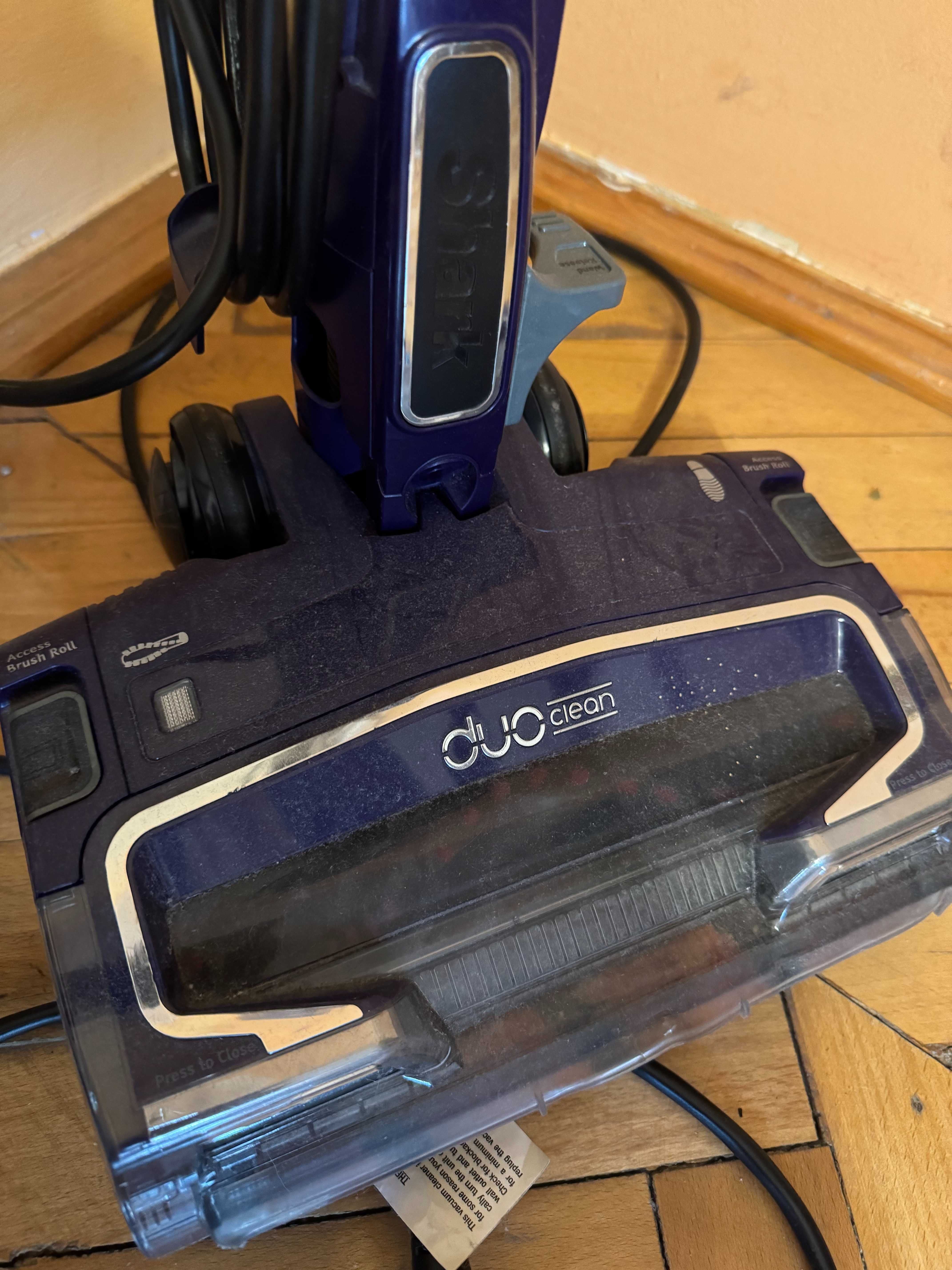 Odkurzacz Shark Rocket DuoClean Stick Vacuum – używany