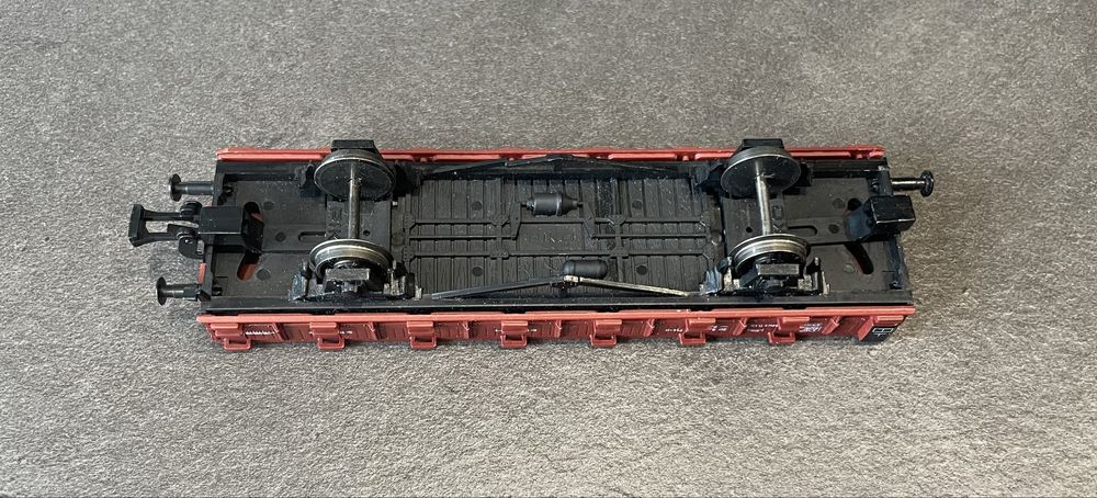 Wagon w skali H0 (1:43) • PIKO