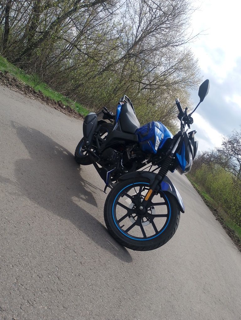 Продам Спарк 200