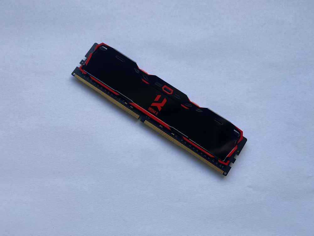 Pamięć GoodRam IRDM X, DDR4, 16GB, 3200MT/s, CL16