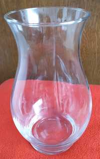 Szklany wazon wysoki