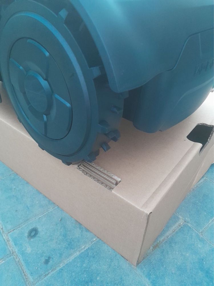 Robot koszący HANDWISE MG500 !NOWY! Nierozpakowany
