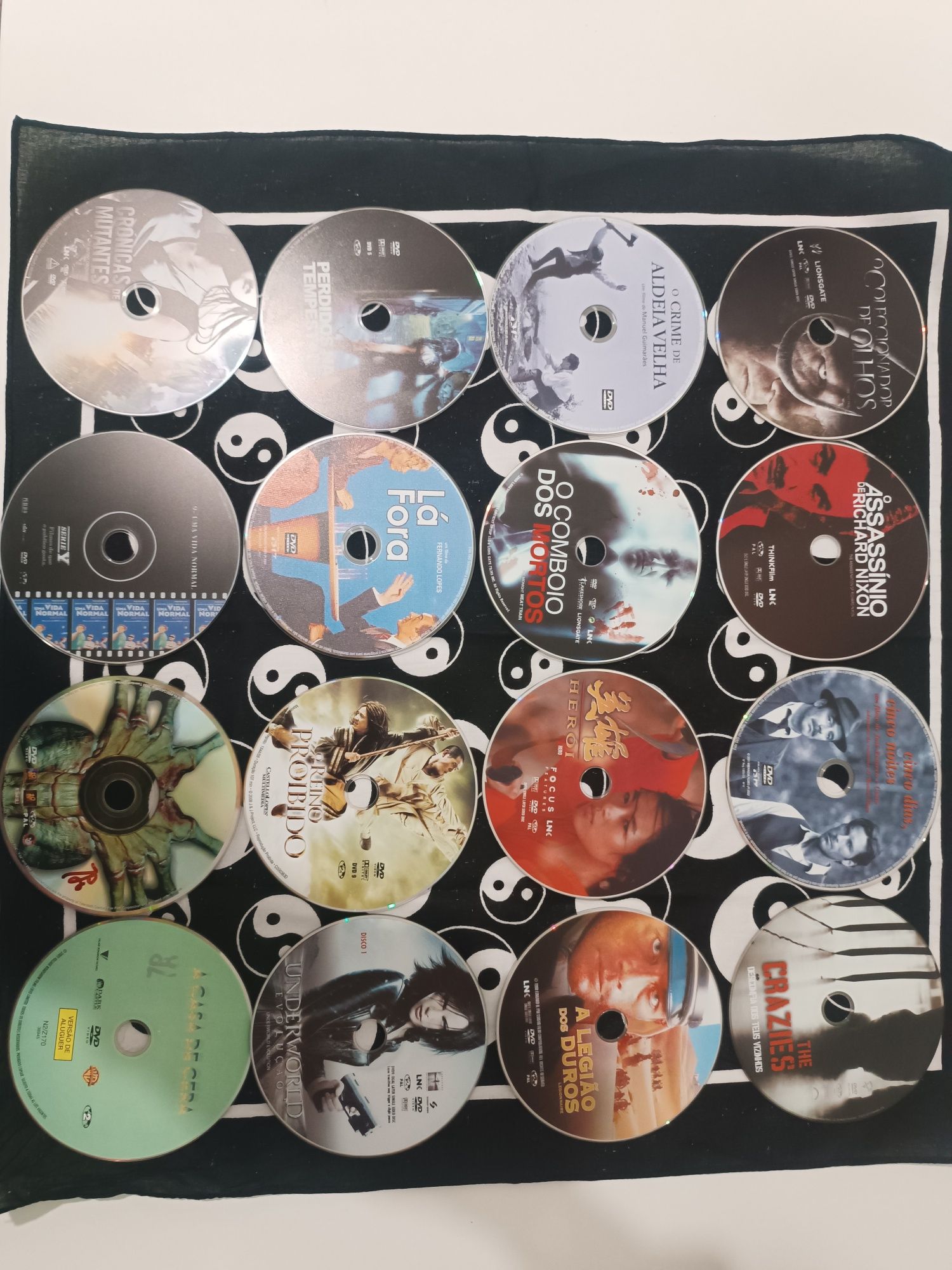 DVDs sem caixa a funcionar