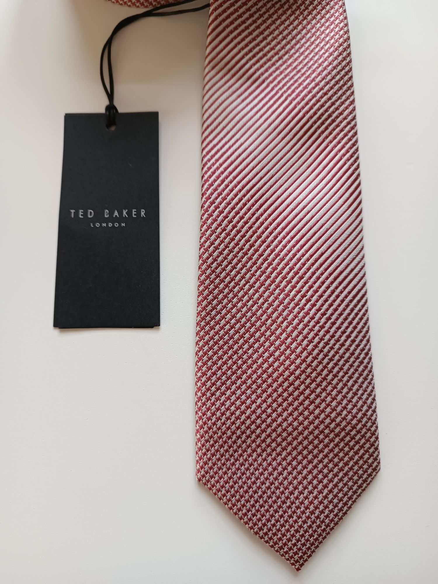 Jedwabny krawat Ted Baker London