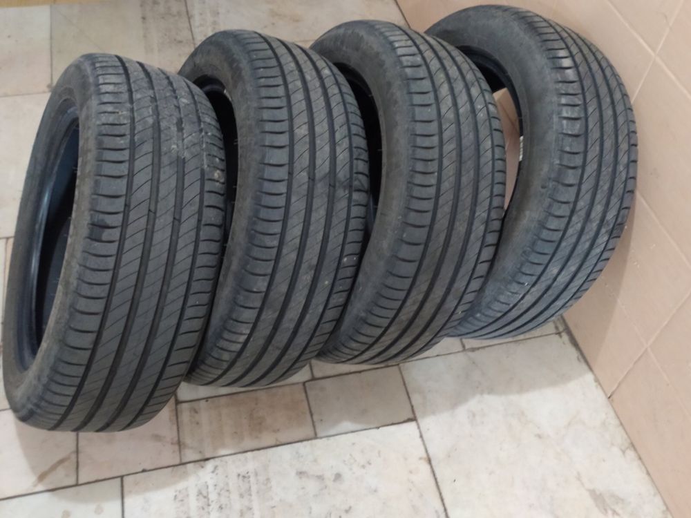 Продам літню резину Michelin R16 205/55 ціна вказана за шт