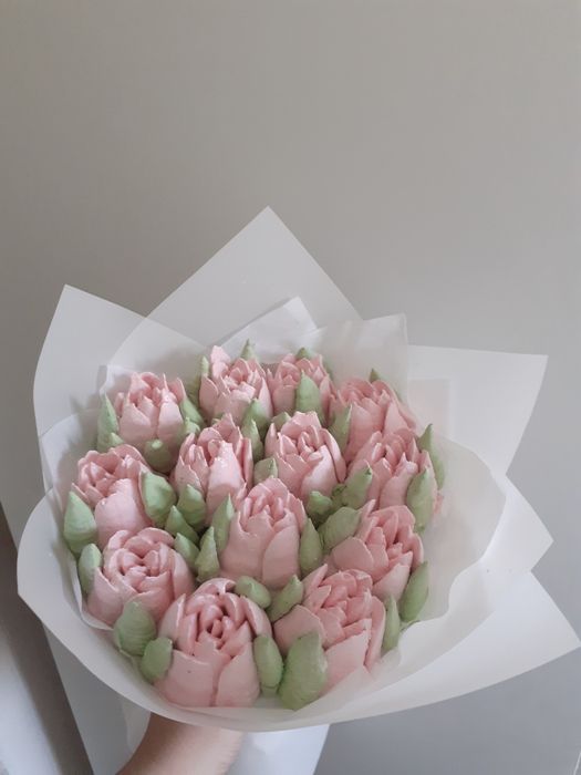 Зефірний букет на день вчителя. Зефір. Зефірні квіти. Съедобный букет.