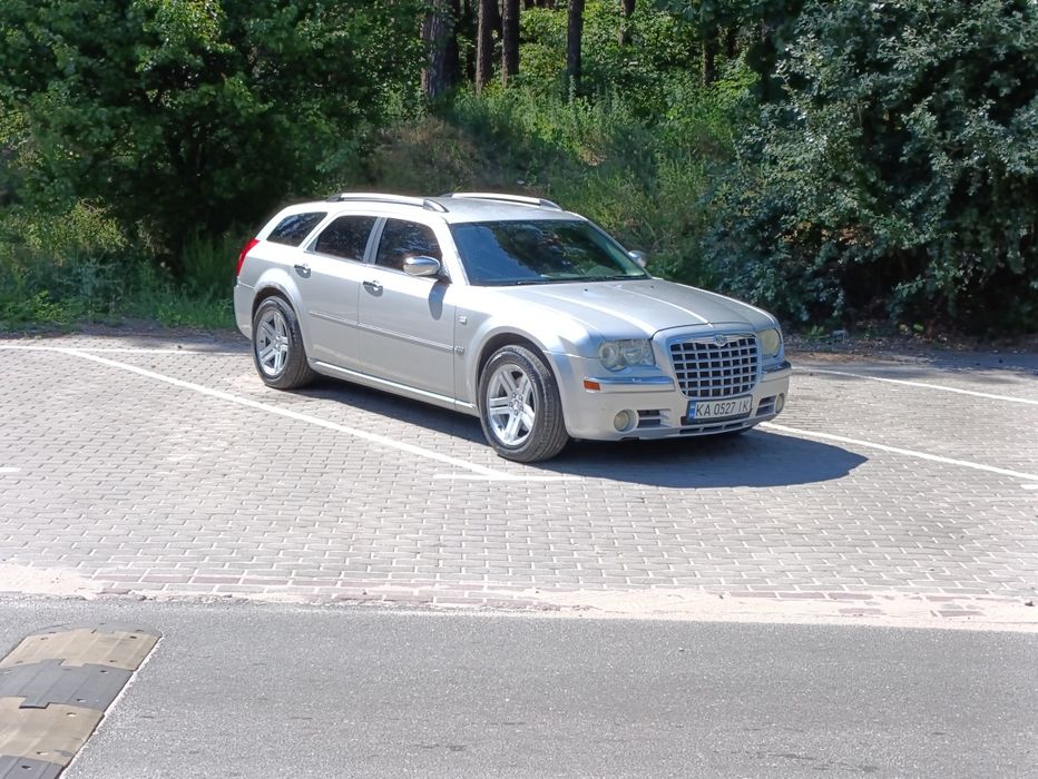 Chrysler 300c touring 3.5 v6 awd