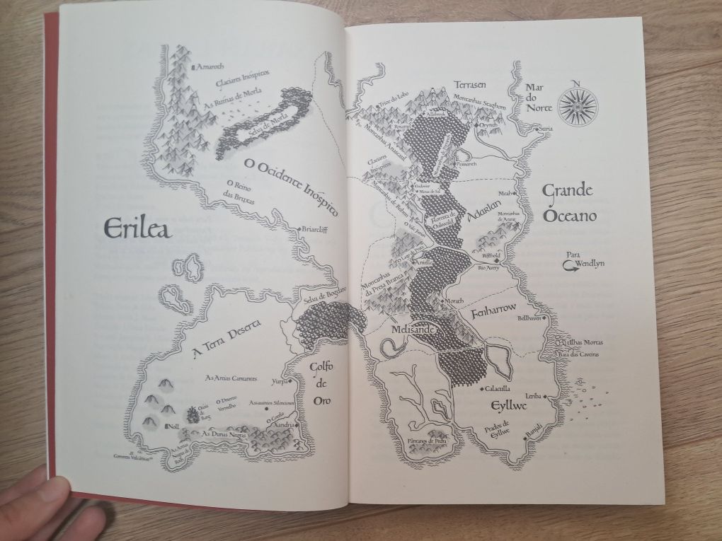 Trono de Vidro- Sarah J.Maas