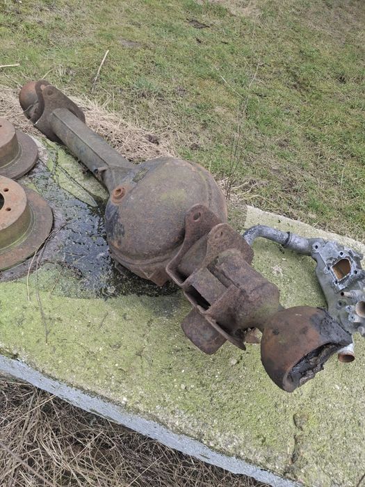 Pochwa obudowa mostu przód Nissan patrol gr Y60