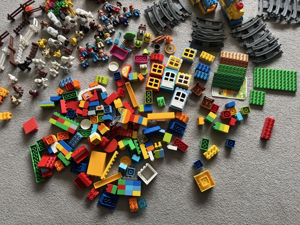 Giga duzy zestaw klockow Duplo