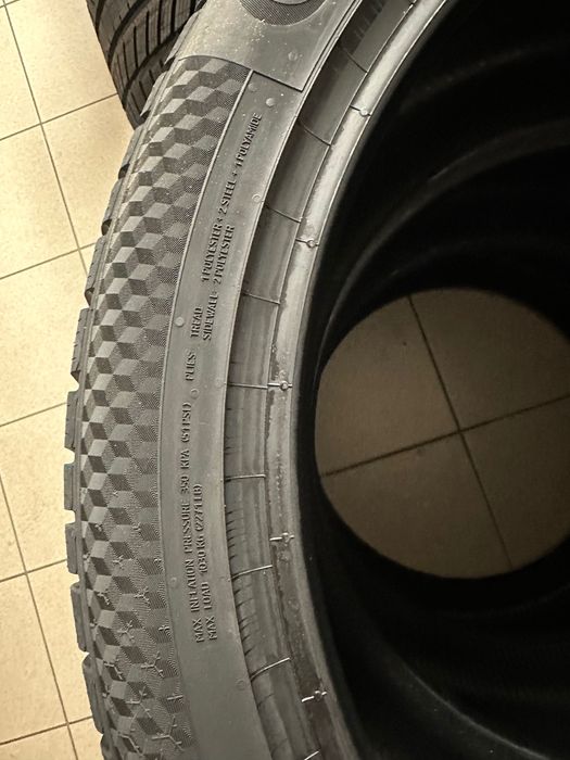 Continental WinterContact 285/40 R21 XL 109V – nowe, 2025, 4 sztuki