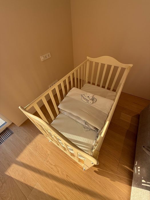 Дитяче ліжечко з матрасом + бортики в подарунок