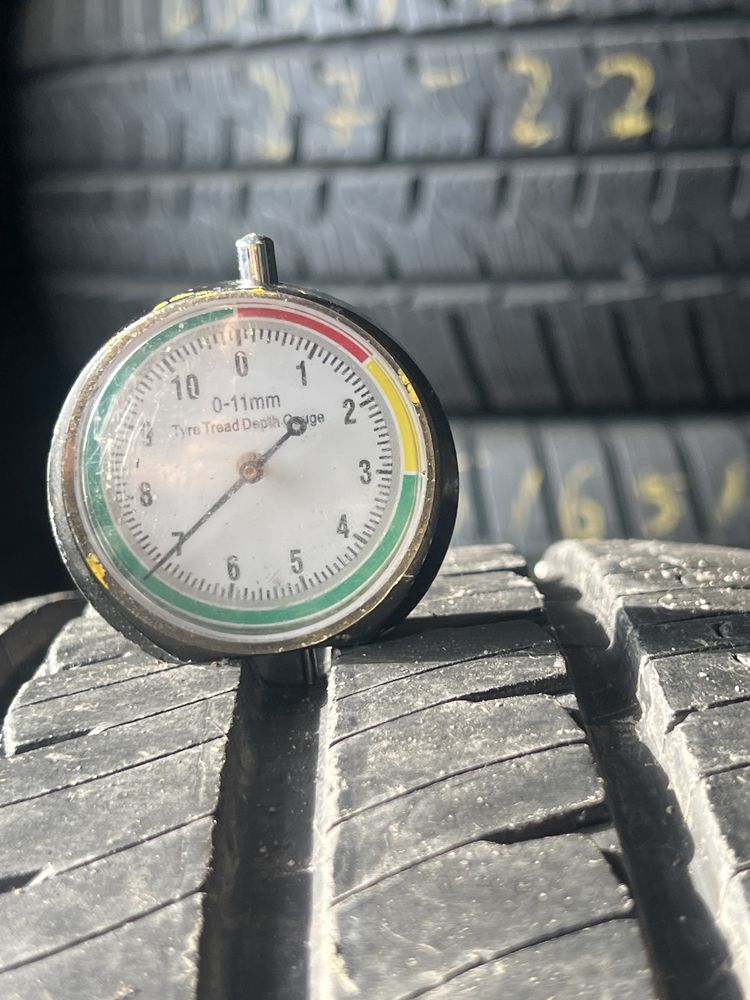 *Opony michelin 235/65/16C para