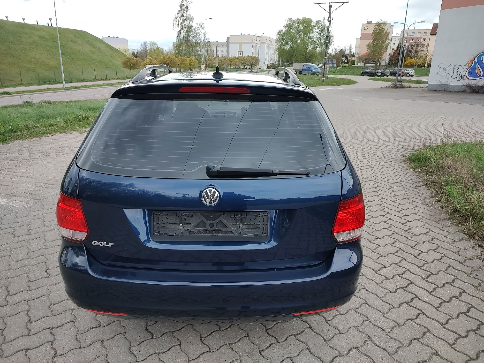 Volkswagen Golf Kombi 1.2 benzyna kradyt raty zamiana 2011 rok