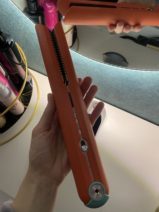 випрямляч Dyson оригінал