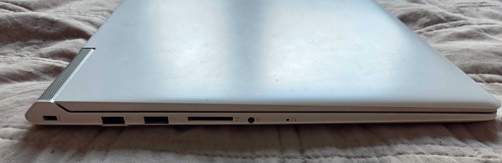 Laptop LENOVO 700-15ISK I7-6700HQ 32GB 2XSSD GTX950M WIN10