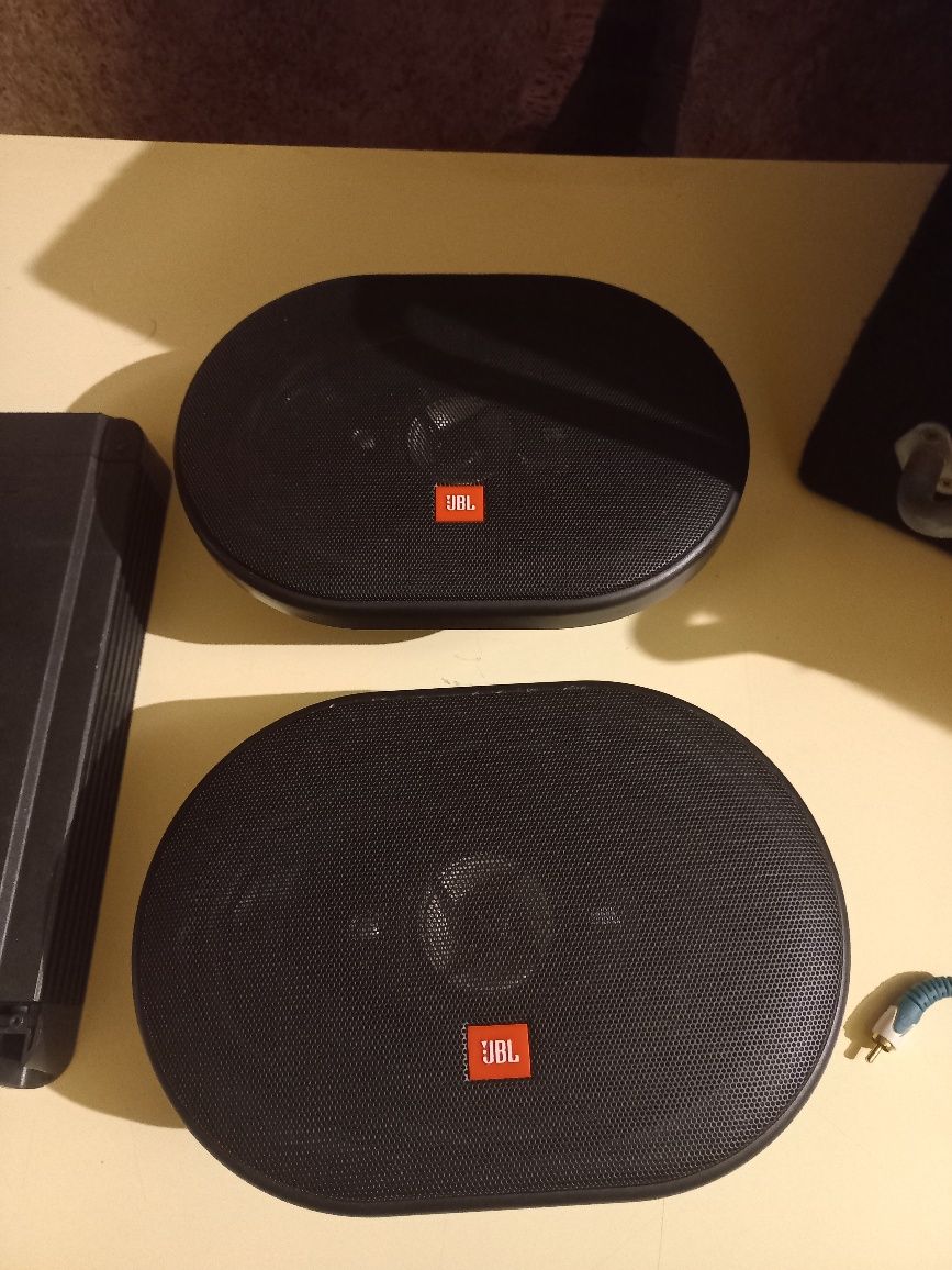 Colunas JBL auto