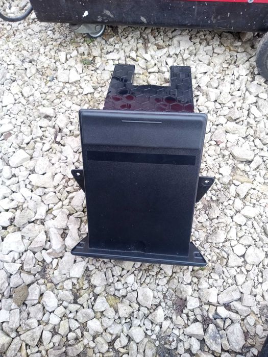 Schowek szuflada wysuwany półka na dokumenty Renault master Opel Movan