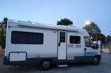 Fiat Ducato  Kamper półintegra 4-osobowy, silnik 2,0
