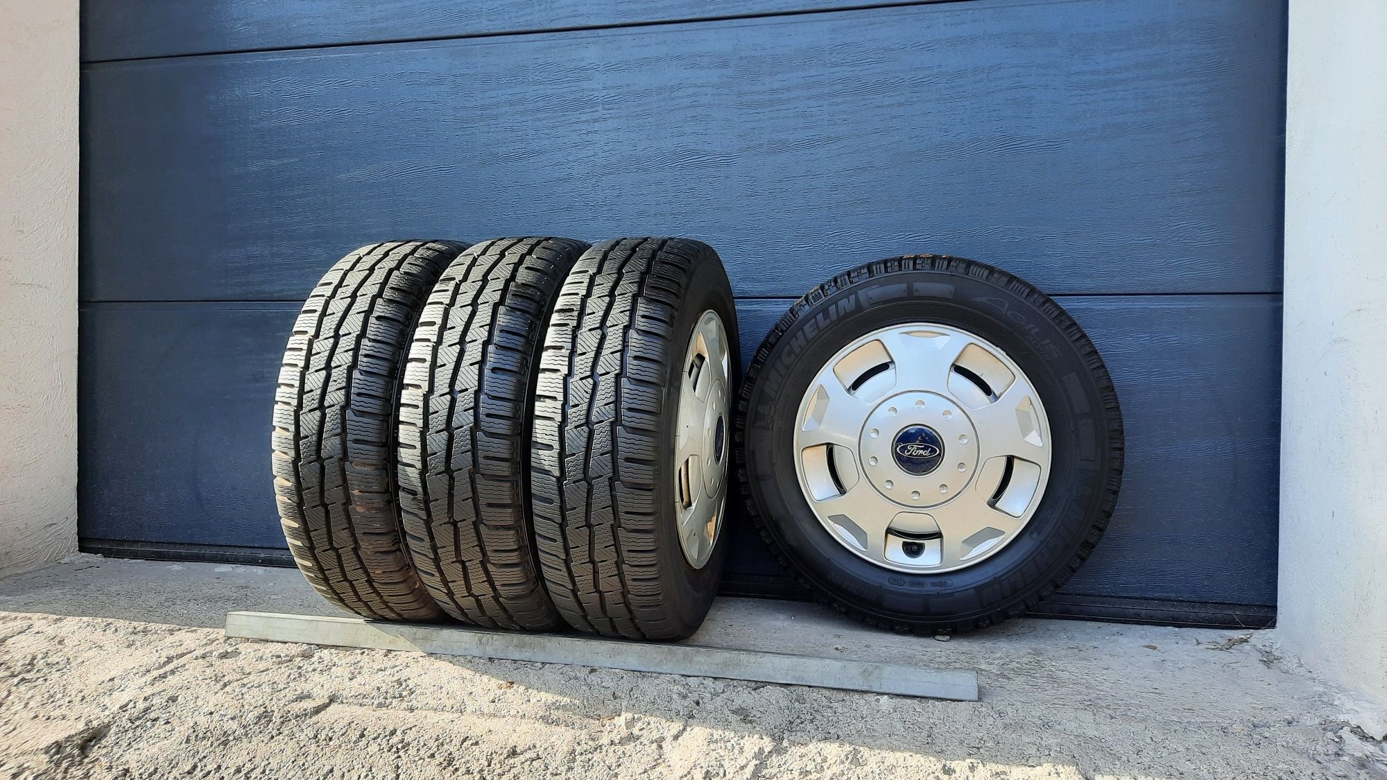 Koła zimowe Ford Transit 195/70 R15 C Michelin