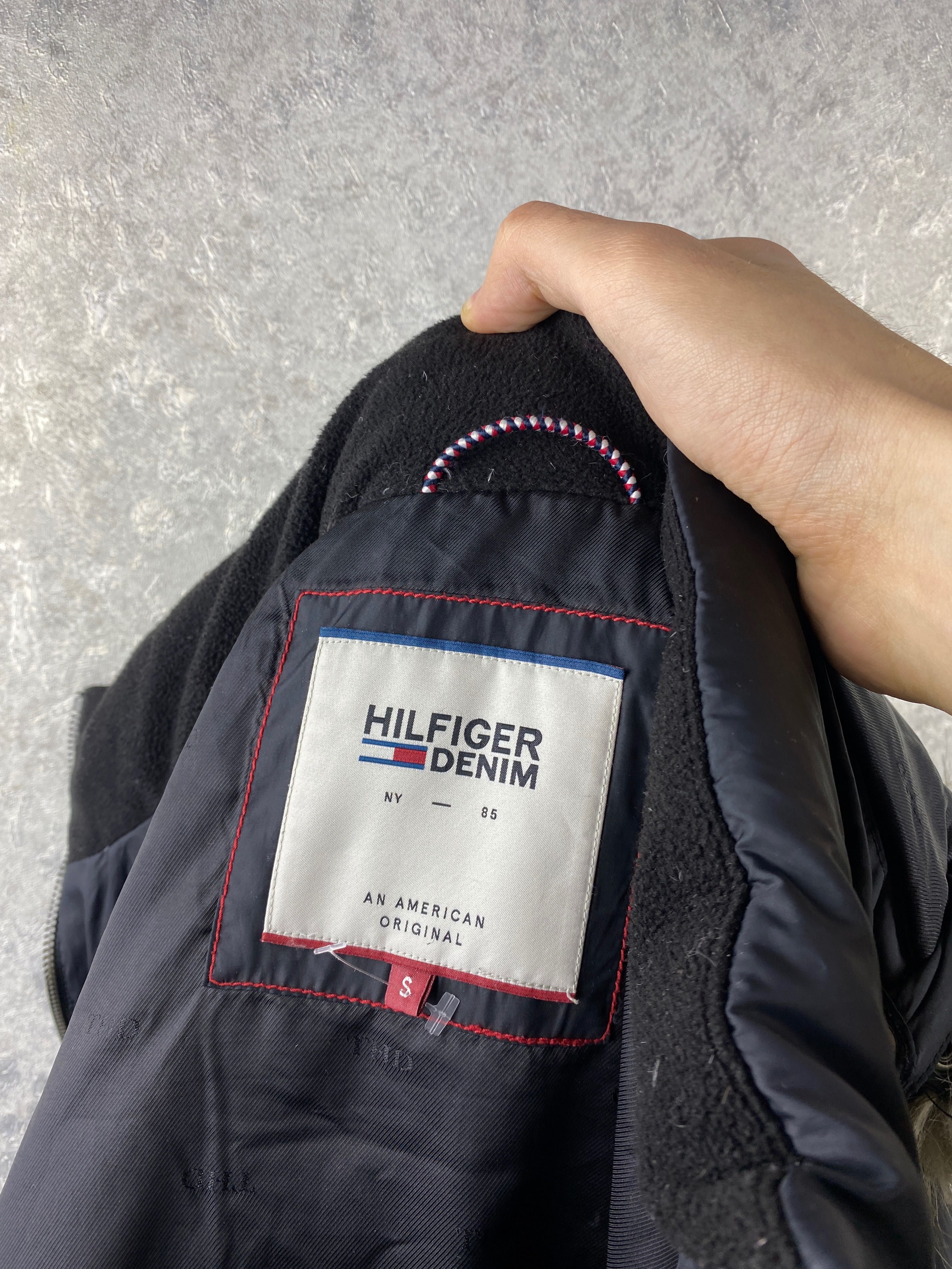 Женский черный удлиненный пуховик Tommy Hilfiger