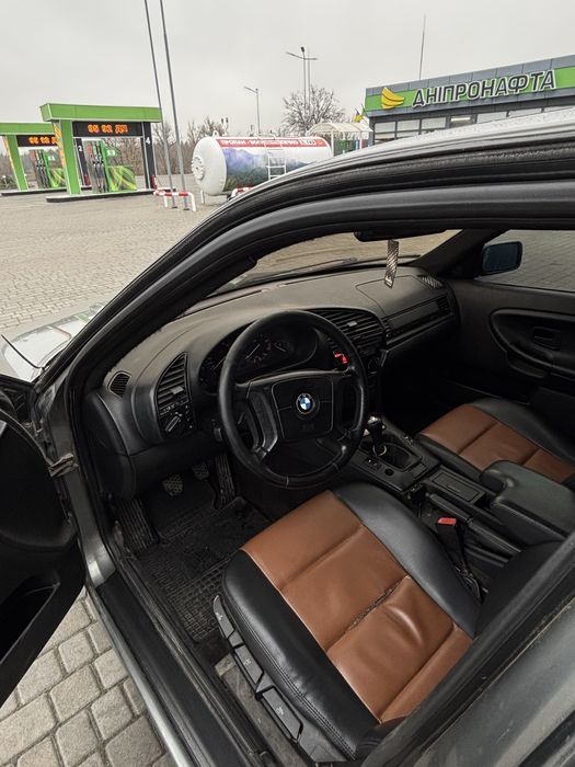 Bmw e36 320i