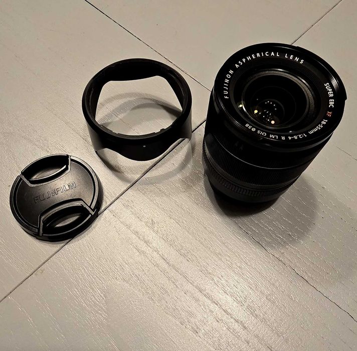 Lente Fuji como nova e flash