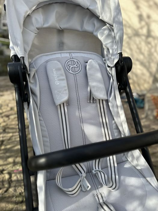 Продам cybex beezy