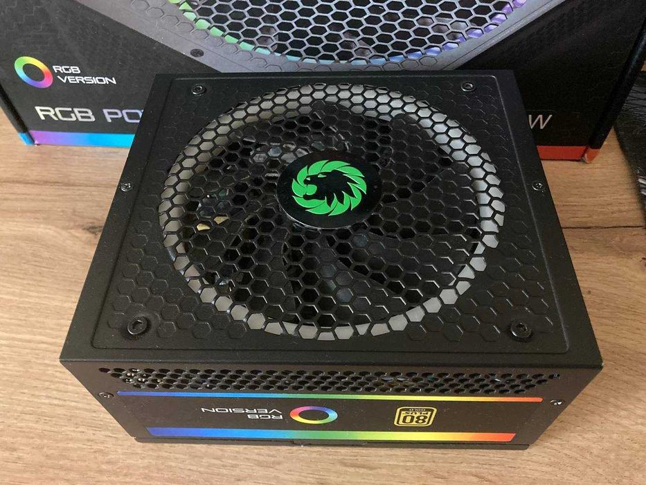 Блок живлення GAMEMAX 750W RGB